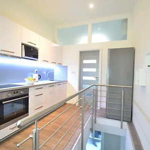 Apartment Jizdarenska, Karlsbad