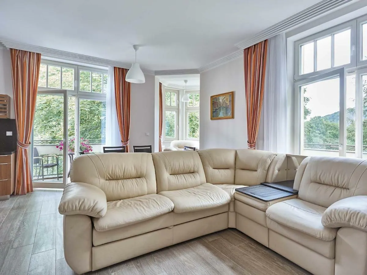Apartment Villa Dionysus Karlsbad